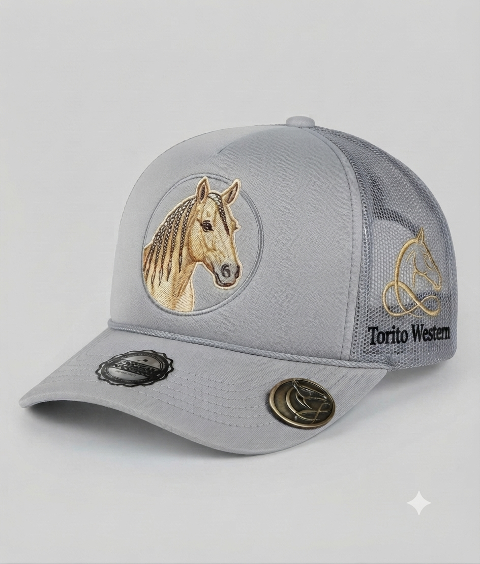 Gorra Trucker Torito Western | Bordado Caballo Dorado | Gris